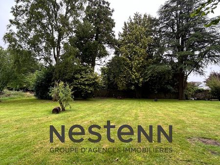 terrain constructible  centre-ville de questembert  de 1000 m²