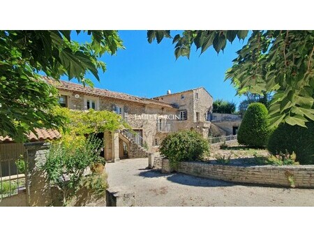 maison de luxe à vendre à bonnieux