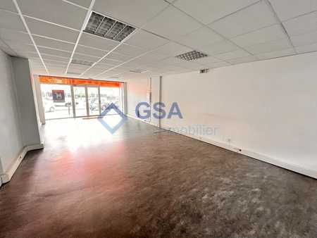 location de local commercial de 78 m² à courcouronnes - 91080