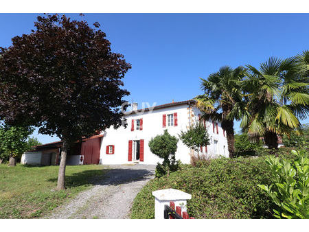 maison familiale vue pyrénées