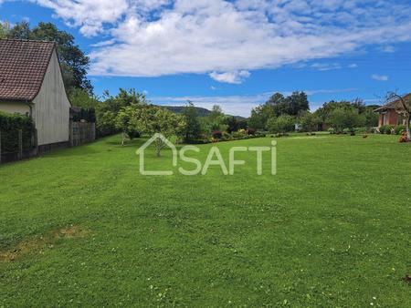 terrain constructible de 1089 m² à la campagne