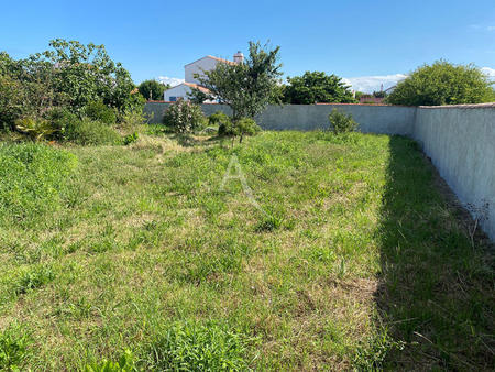 vente terrain à barbâtre (85630) : à vendre / 639m² barbâtre