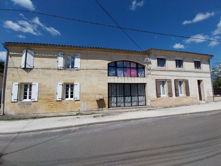 saint denis de pile  2 maisons avec garage