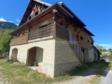 maison de 230 m² à seyne