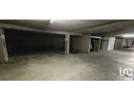 vente parking 12 m²