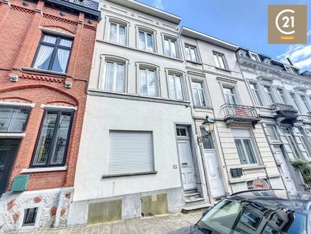 maison de ville à vente  rue jonniaux 13 etterbeek 1040 belgique