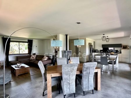 vente maison 5 pièces 158 m²