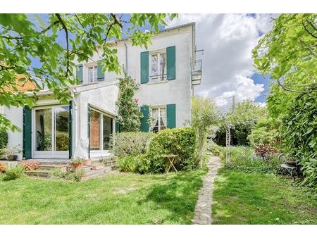 vente maison 8 pièces 170 m²