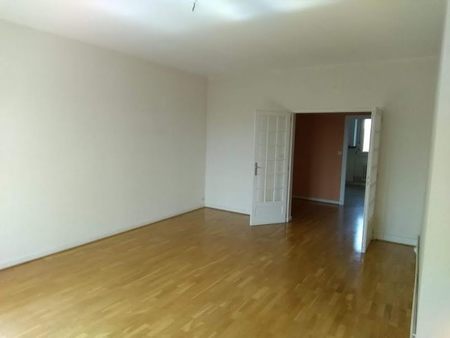 location appartement 3 pièces 83 m²