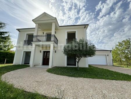 villa à la campagne sur la commune de jargeau