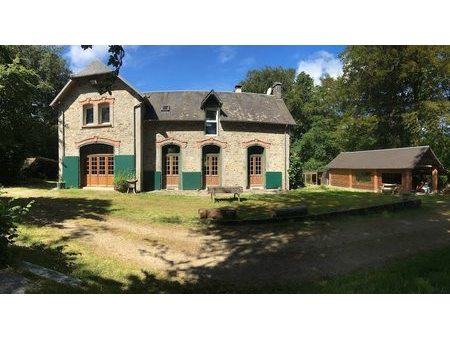 vente propriété 5 pièces 137 m²