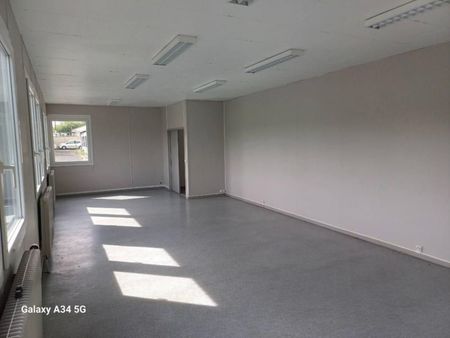 bureaux 345 m²