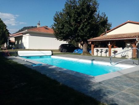 particulier vend villa 110m2 avec piscine