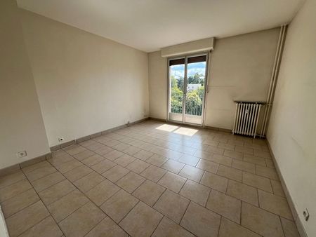 appartement 3 pièces 55 m²