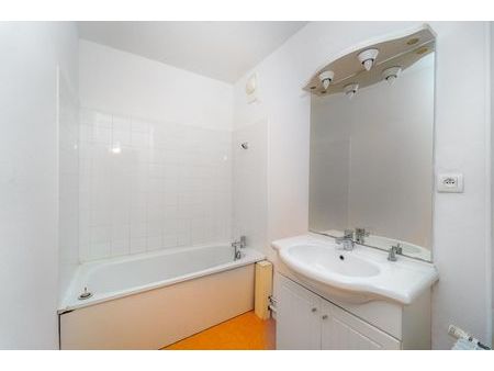 agréable appartement t3 à stains