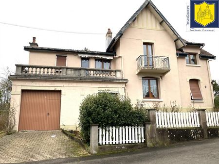 maison 6 pièces 140 m²