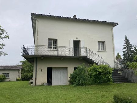 maison 220 m² saint privat des pres