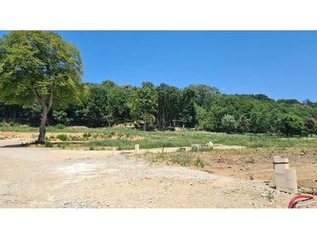 terrain 746 m² montelimar