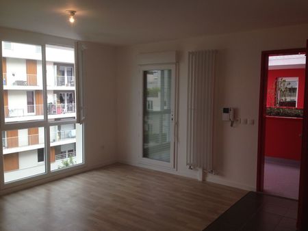 location appartement t2 non meuble proche rer a