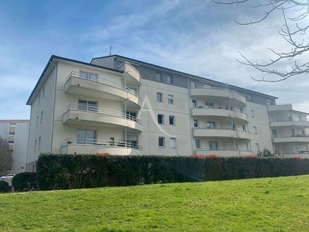 appartement 3 pièces 69 m²