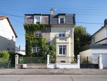 propriété 5 pièces 113 m²