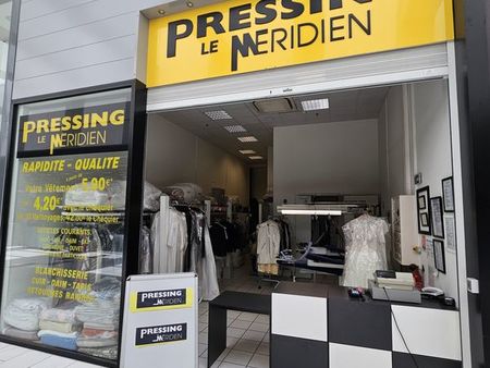 fond de commerce  pressing 62 m² tarbes