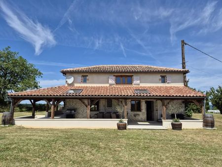 maison 129 m² puy l eveque