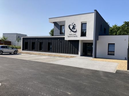 salle de 18m2 à louer dans cabinet paramédical