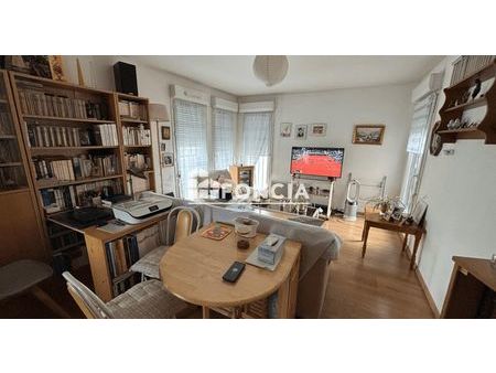 appartement 3 pièces 64 m²