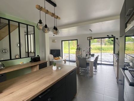 maison 5 pièces 93 m²