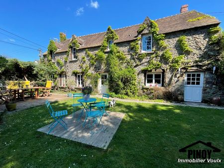 charmante maison ancienne avec dépendance et jardin