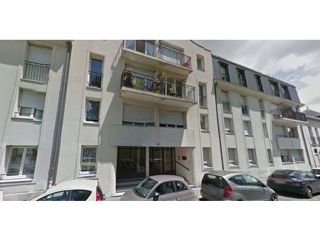 parking/box 10 m² bordeaux