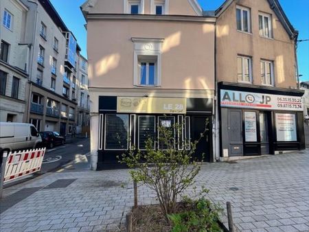 local commercial 2 pièces 40 m² rouen