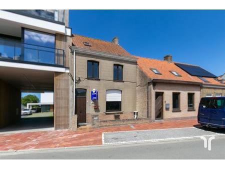 huis te koop in adinkerke met 2 slaapkamers