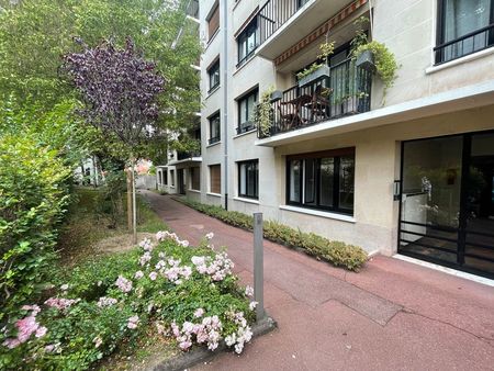 vente appartement f3 à bourg la reine- résidence lakanal avec cave et parking -