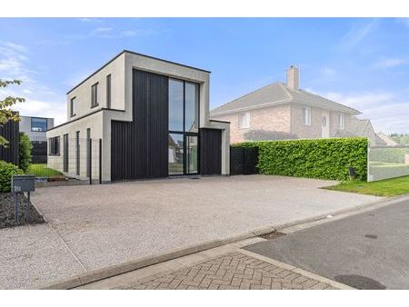 huis te koop in leffinge met 3 slaapkamers