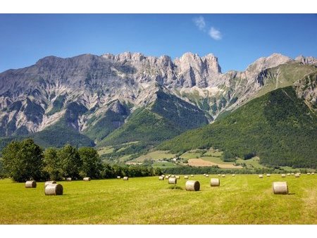 terrain à bâtir à aubessagne (05800)