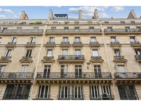 location bureau paris 1er (75001) 95 m²