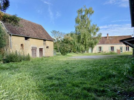 maison de campagne 80 m² avec dépendances sceaux-sur-huisne