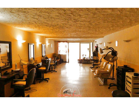 location divers 1 pièce 54 m² carros (06510)