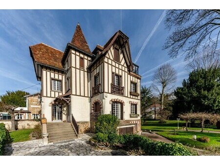 maison de luxe à vendre dans le quartier la varenne