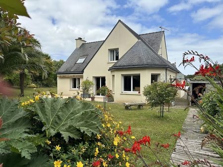 vente maison 8 pièces 163.31 m²