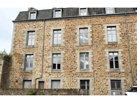 vente immeuble 708 m² fougères (35300)