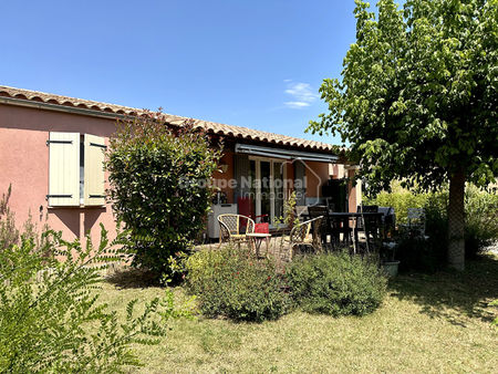 redessan villa de plain pied de 110m² avec terrasse et garage