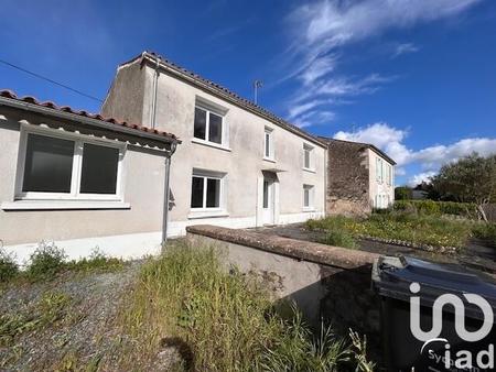 vente maison à l'orbrie (85200) : à vendre / 152m² l'orbrie