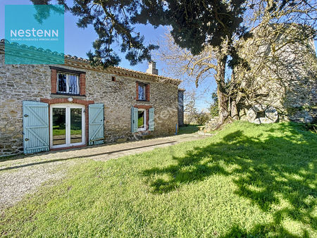 ferme lauragaise 190m²  hangar  dépendances  terrain arboré vue pyrénées 31290