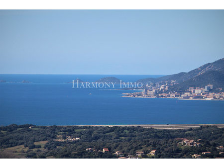 villa en viager avec une belle vue mer panoramique.