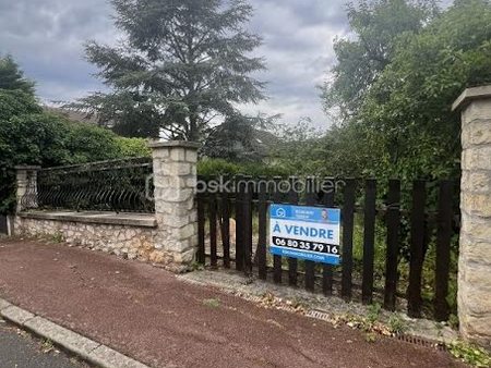 vente terrain 650 m²