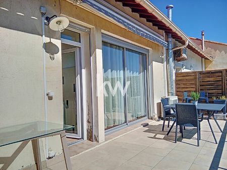 vente : appartement f5 (1010 m²) à carnon + local terrasse