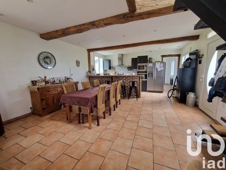 vente maison traditionnelle 6 pièces de 120 m² à mauquenchy (76440)